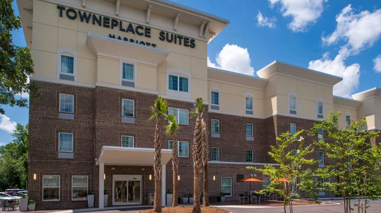 TownePlace-Suites-Charleston-Exterior